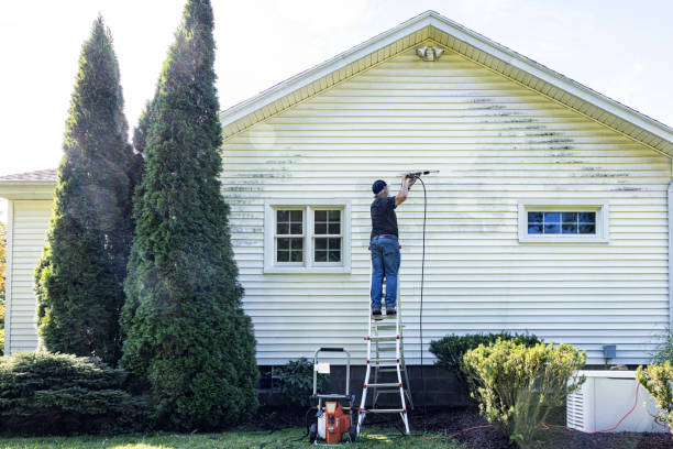 Best Residential Pressure Washing Services  in Richfield, WI