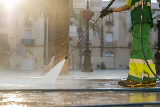 Best Pressure Washing Contractors  in Richfield, WI